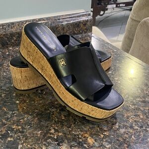 Tommy Hilfiger Black and Tan Platform Slides